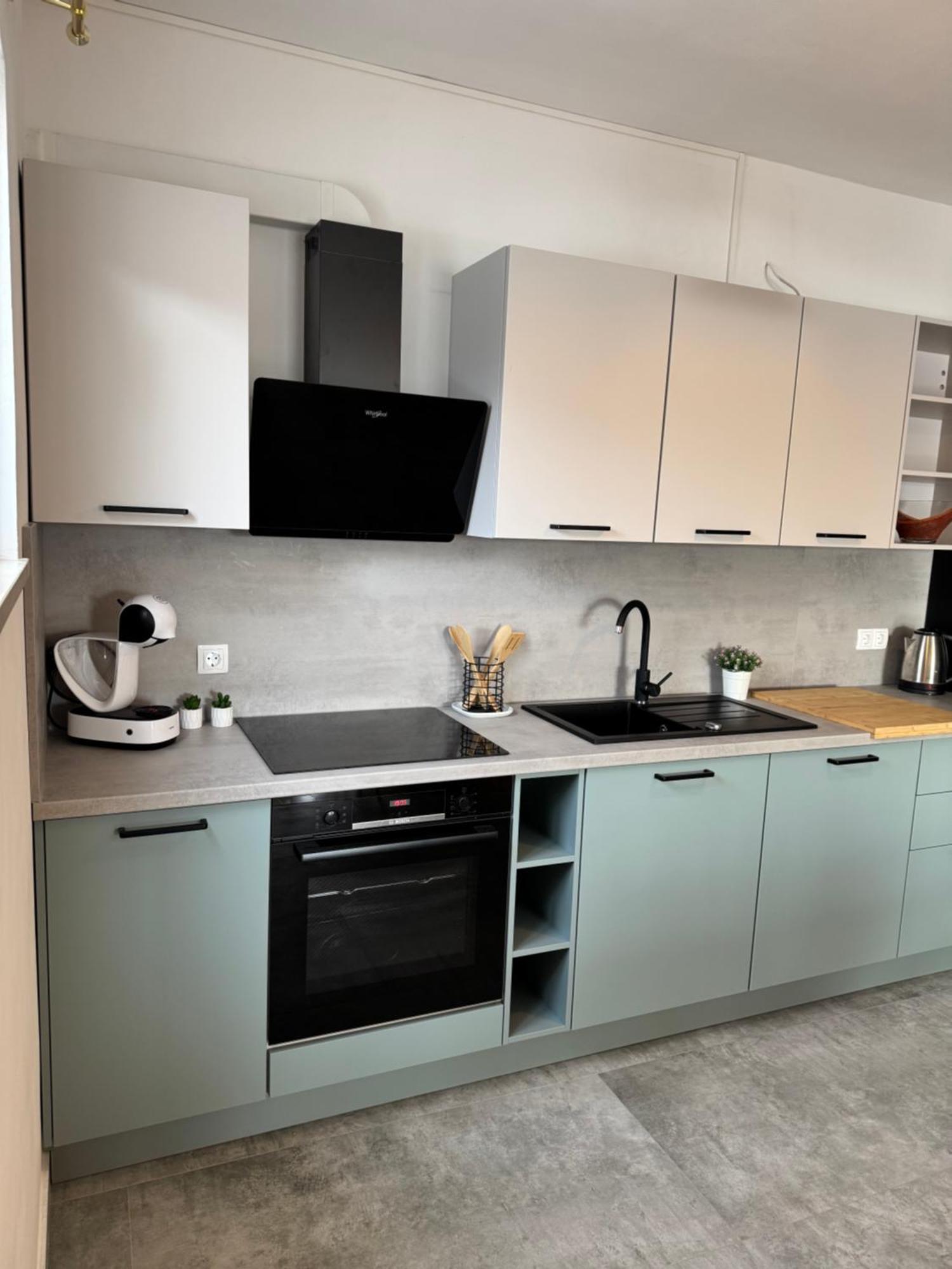 Comfortable Apartment Near The Sea トロギール エクステリア 写真